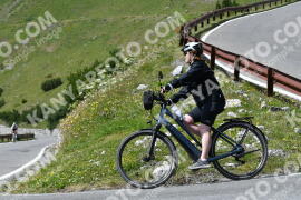 Photo #2356873 | 19-07-2022 15:31 | Passo Dello Stelvio - Waterfall curve BICYCLES