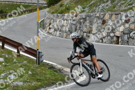 Photo #2433835 | 29-07-2022 13:06 | Passo Dello Stelvio - Waterfall curve BICYCLES