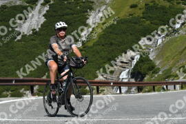 Photo #2514246 | 05-08-2022 10:50 | Passo Dello Stelvio - Waterfall curve BICYCLES