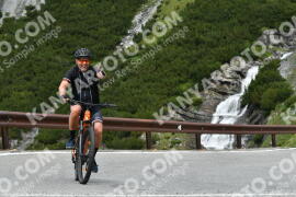 Photo #2205757 | 29-06-2022 11:52 | Passo Dello Stelvio - Waterfall curve BICYCLES