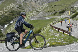 Photo #3111063 | 16-06-2023 10:59 | Passo Dello Stelvio - Waterfall curve BICYCLES