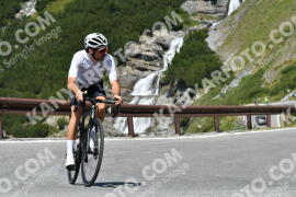 Photo #2370310 | 22-07-2022 12:19 | Passo Dello Stelvio - Waterfall curve BICYCLES