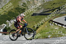 Foto #2502415 | 04-08-2022 09:58 | Passo Dello Stelvio - Waterfall Kehre BICYCLES