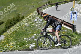 Photo #3214613 | 24-06-2023 14:23 | Passo Dello Stelvio - Waterfall curve BICYCLES