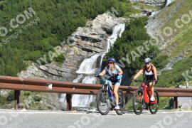 Photo #2380882 | 24-07-2022 10:04 | Passo Dello Stelvio - Waterfall curve BICYCLES