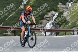 Photo #2363225 | 21-07-2022 10:18 | Passo Dello Stelvio - Waterfall curve BICYCLES