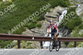 Photo #2431812 | 29-07-2022 11:33 | Passo Dello Stelvio - Waterfall curve BICYCLES