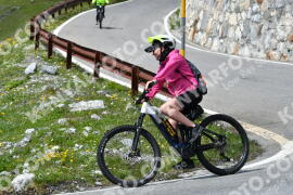 Photo #2192746 | 25-06-2022 14:57 | Passo Dello Stelvio - Waterfall curve BICYCLES