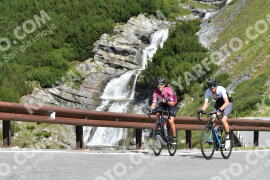 Photo #2412473 | 26-07-2022 10:35 | Passo Dello Stelvio - Waterfall curve BICYCLES