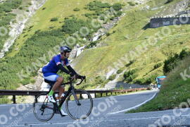 Photo #2526285 | 07-08-2022 09:35 | Passo Dello Stelvio - Waterfall curve BICYCLES