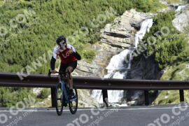 Foto #3789300 | 10-08-2023 09:24 | Passo Dello Stelvio - Waterfall Kehre BICYCLES