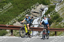 Photo #4026535 | 22-08-2023 10:41 | Passo Dello Stelvio - Waterfall curve BICYCLES