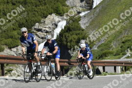 Photo #3225348 | 25-06-2023 09:45 | Passo Dello Stelvio - Waterfall curve BICYCLES
