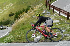 Photo #2690951 | 20-08-2022 15:03 | Passo Dello Stelvio - Waterfall curve BICYCLES