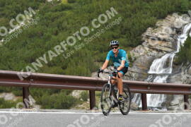 Photo #4068396 | 25-08-2023 10:20 | Passo Dello Stelvio - Waterfall curve BICYCLES