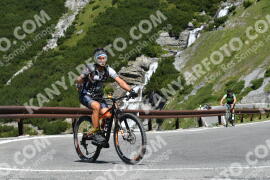 Photo #2322748 | 16-07-2022 11:18 | Passo Dello Stelvio - Waterfall curve BICYCLES