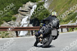 Photo #2429753 | 29-07-2022 10:44 | Passo Dello Stelvio - Waterfall curve