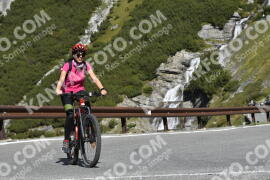 Photo #2767332 | 28-08-2022 10:30 | Passo Dello Stelvio - Waterfall curve BICYCLES