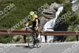 Photo #3225577 | 25-06-2023 09:59 | Passo Dello Stelvio - Waterfall curve BICYCLES