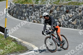Photo #2399816 | 25-07-2022 12:01 | Passo Dello Stelvio - Waterfall curve BICYCLES