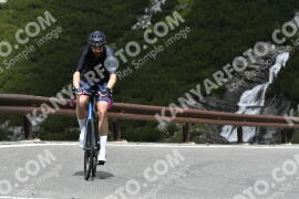 Fotó #3717933 | 03-08-2023 11:04 | Passo Dello Stelvio - Vízesés kanyar Bicajosok