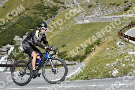Photo #2865346 | 12-09-2022 12:18 | Passo Dello Stelvio - Waterfall curve BICYCLES