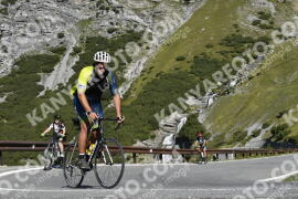Photo #2751302 | 26-08-2022 10:17 | Passo Dello Stelvio - Waterfall curve BICYCLES