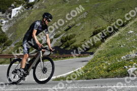 Foto #2116737 | 11-06-2022 10:02 | Passo Dello Stelvio - Waterfall Kehre BICYCLES