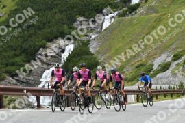 Photo #2436826 | 30-07-2022 09:46 | Passo Dello Stelvio - Waterfall curve BICYCLES