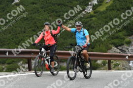 Photo #2461835 | 31-07-2022 11:03 | Passo Dello Stelvio - Waterfall curve BICYCLES