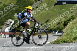 Photo #2266166 | 09-07-2022 09:52 | Passo Dello Stelvio - Waterfall curve BICYCLES