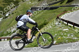 Photo #2175890 | 23-06-2022 10:38 | Passo Dello Stelvio - Waterfall curve BICYCLES