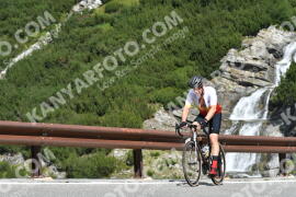 Photo #2416511 | 27-07-2022 10:45 | Passo Dello Stelvio - Waterfall curve BICYCLES