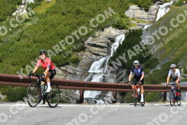 Foto #4086866 | 26-08-2023 11:30 | Passo Dello Stelvio - Waterfall Kehre BICYCLES
