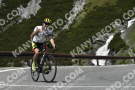 Photo #3240413 | 26-06-2023 12:28 | Passo Dello Stelvio - Waterfall curve BICYCLES
