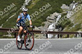 Photo #2752055 | 26-08-2022 11:04 | Passo Dello Stelvio - Waterfall curve BICYCLES