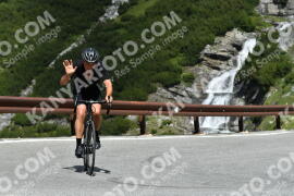 Photo #2207631 | 30-06-2022 11:12 | Passo Dello Stelvio - Waterfall curve BICYCLES