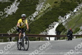 Photo #3238758 | 26-06-2023 11:06 | Passo Dello Stelvio - Waterfall curve BICYCLES
