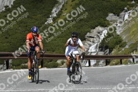 Photo #2768455 | 28-08-2022 11:10 | Passo Dello Stelvio - Waterfall curve BICYCLES