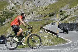 Photo #2752394 | 26-08-2022 11:17 | Passo Dello Stelvio - Waterfall curve BICYCLES