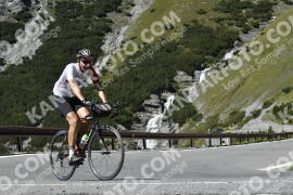 Photo #2721321 | 23-08-2022 13:54 | Passo Dello Stelvio - Waterfall curve BICYCLES