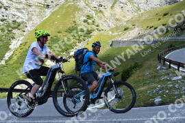 Photo #4007997 | 21-08-2023 10:51 | Passo Dello Stelvio - Waterfall curve BICYCLES