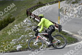 Fotó #3052695 | 06-06-2023 14:30 | Passo Dello Stelvio - Vízesés kanyar Bicajosok