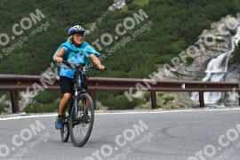 Photo #2364534 | 21-07-2022 11:34 | Passo Dello Stelvio - Waterfall curve BICYCLES