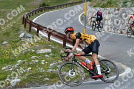 Photo #2371437 | 22-07-2022 13:18 | Passo Dello Stelvio - Waterfall curve BICYCLES