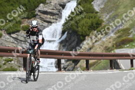 Photo #3059229 | 07-06-2023 10:31 | Passo Dello Stelvio - Waterfall curve BICYCLES