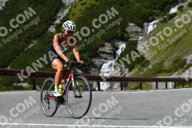 Photo #4039373 | 23-08-2023 14:17 | Passo Dello Stelvio - Waterfall curve BICYCLES