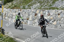 Fotó #3608742 | 28-07-2023 14:24 | Passo Dello Stelvio - Vízesés kanyar Bicajosok