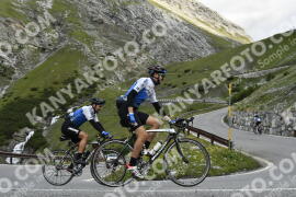 Photo #3545292 | 22-07-2023 10:14 | Passo Dello Stelvio - Waterfall curve BICYCLES