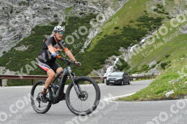 Photo #2302407 | 14-07-2022 11:16 | Passo Dello Stelvio - Waterfall curve BICYCLES